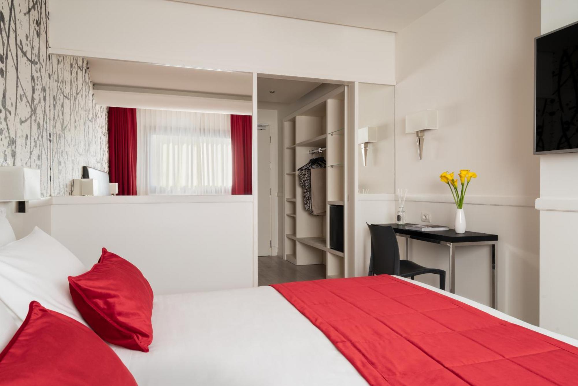 Hotel American Palace Eur Rome Exterior photo
