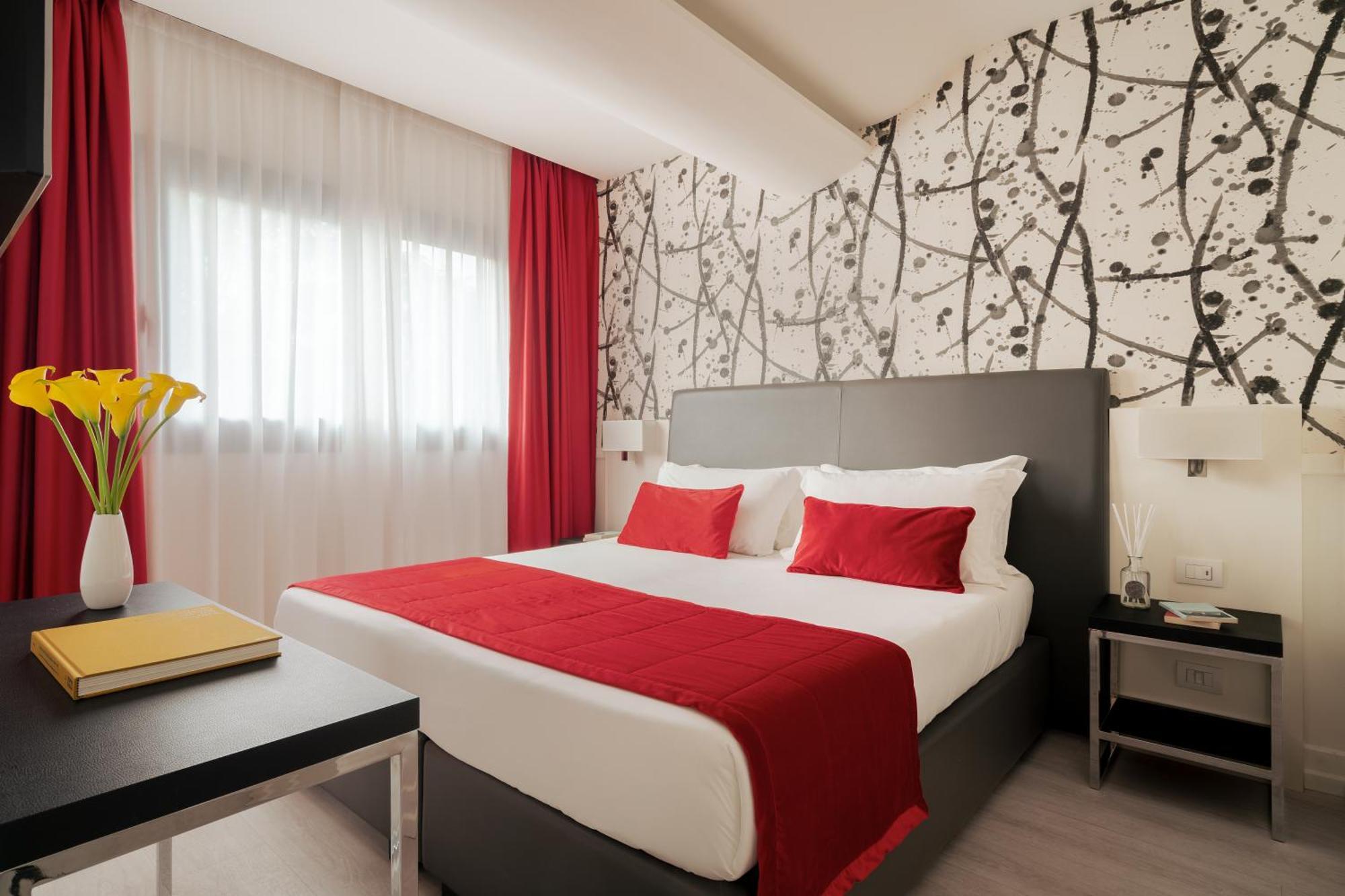 Hotel American Palace Eur Rome Exterior photo