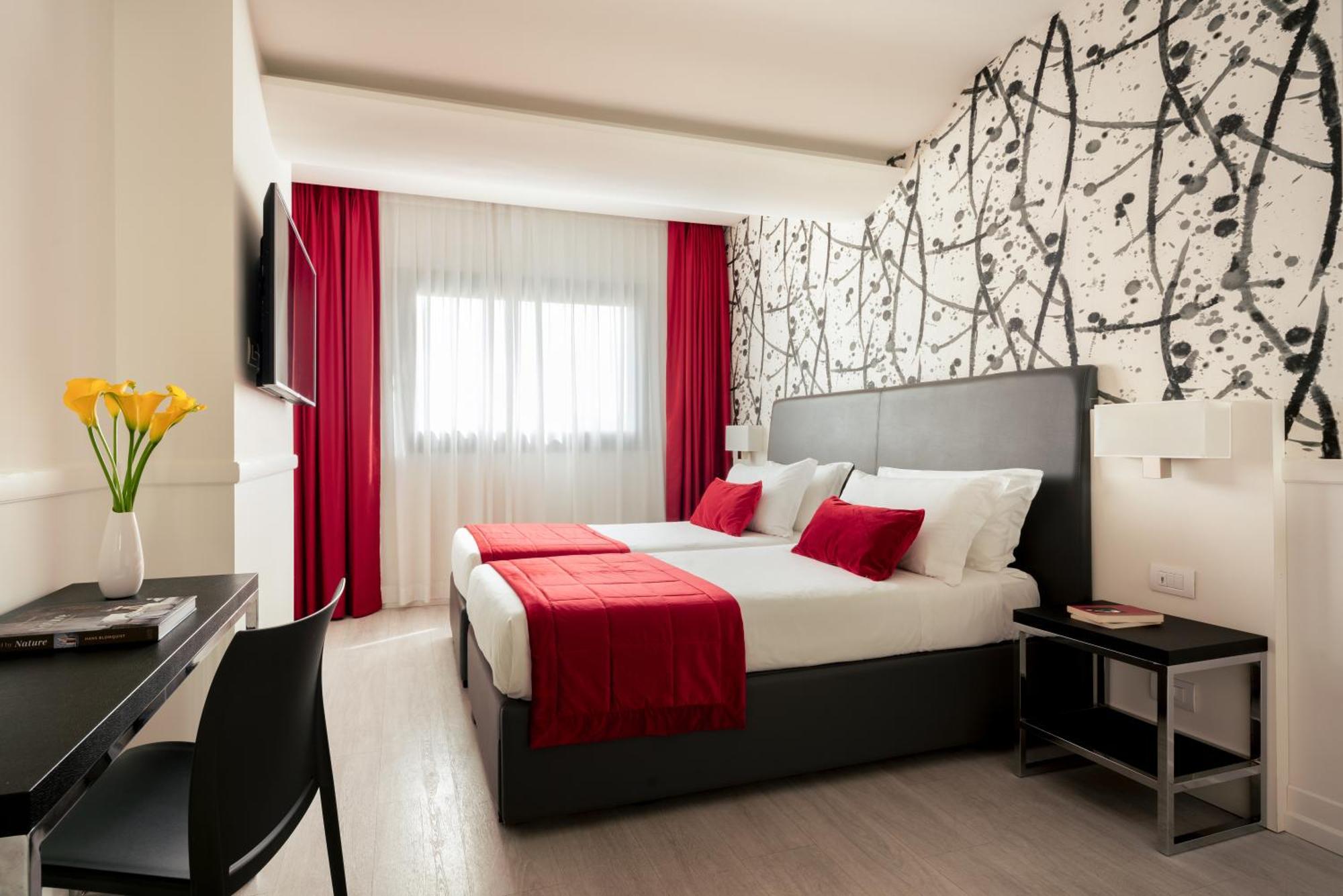Hotel American Palace Eur Rome Exterior photo